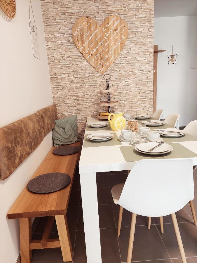 Newhome Nicole Premantura Extérieur photo